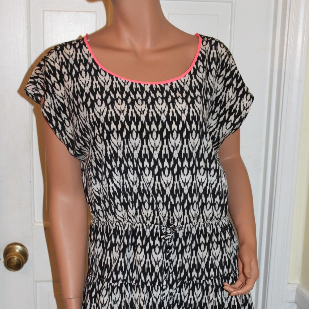 LOVE 21 IN WOMEN DRESS